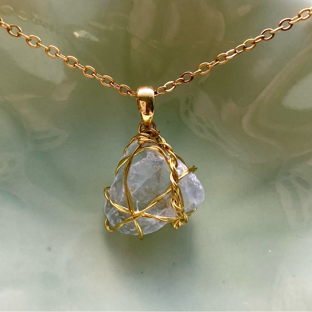 Blue celestite Gold Wire Wrapped necklace P15